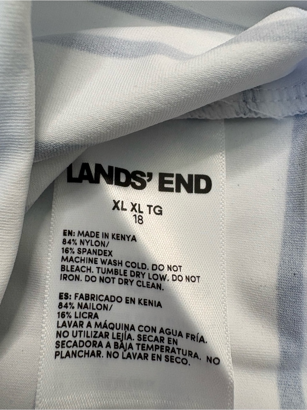 Lands' End Women’s White Navy Striped Long Sleeve Rashguard UPF 50 Sz XL NWOT - Picture 6 of 8